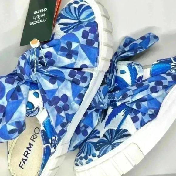 FARM RIO Women’s Tropical Sweet Rio Mule Sneaker With Blue Bow NWT SIZE 9 - Picture 15 of 15